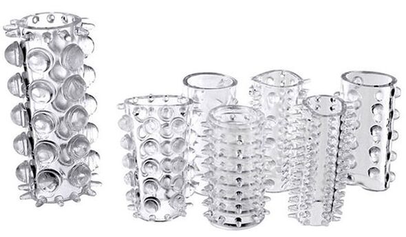 Accesorios espesantes y texturizados en el pene para mejorar las sensaciones placenteras de la pareja.